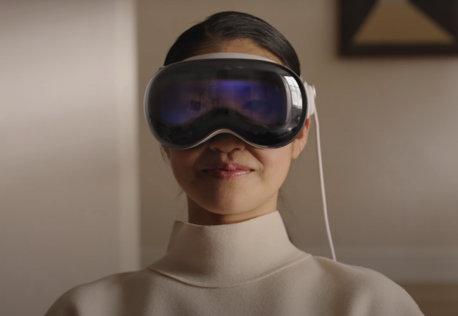 Apple нужно продать VR-гарнитуру людям, которые ненавидят VR-гарнитуры