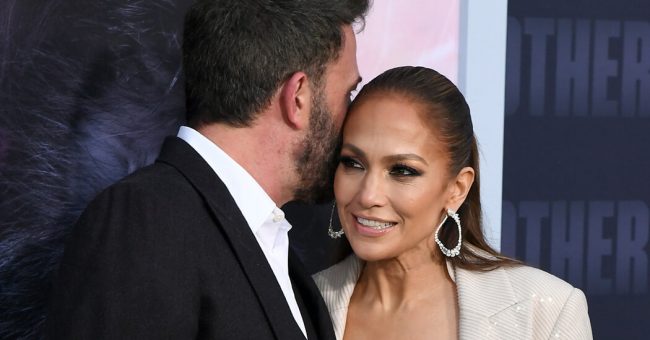 Читатели по губам расшифровывают разговоры знаменитостей