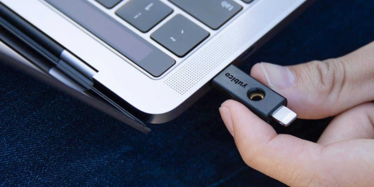 Как и зачем использовать ключи безопасности FIDO для Apple ID