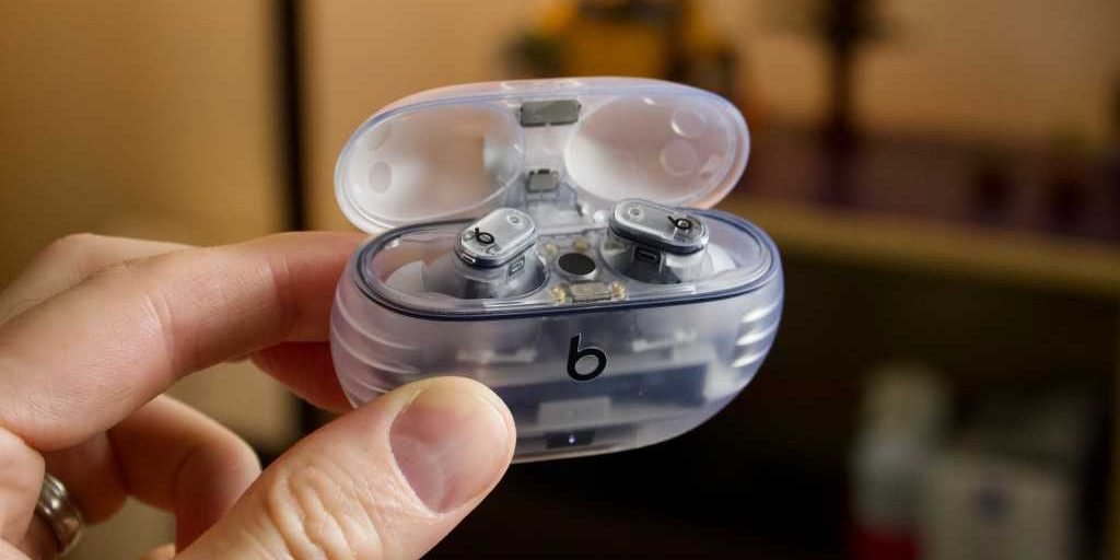 Обзор Beats Studio Buds +: лучше, чем AirPods (но не