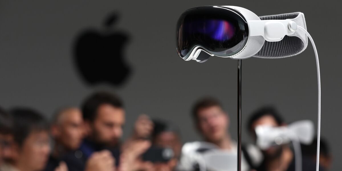 Торговец: гарнитура Apple Vision Pro знаменует собой конец метавселенной