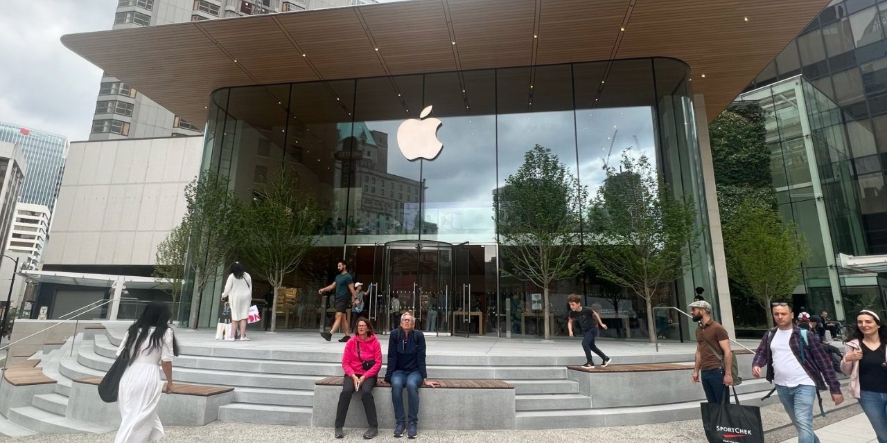 Вы захотите жить в магазине Apple Pacific Center в Ванкувере.