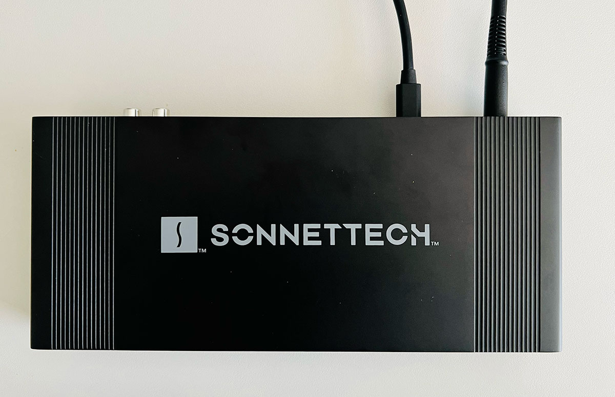 Дизайн Sonnet Echo 20 Thunderbolt 4 SuperDock