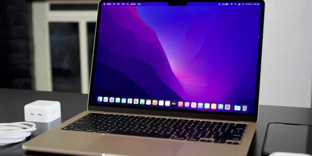 Apple заявляет, что прошлогодний 13-дюймовый MacBook Air теперь поддерживает Bluetooth