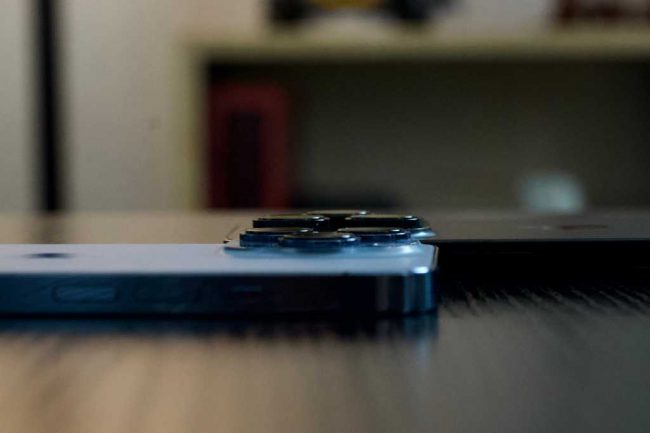 iPhone 16 Pro Max может наконец получить камеру с суперзумом