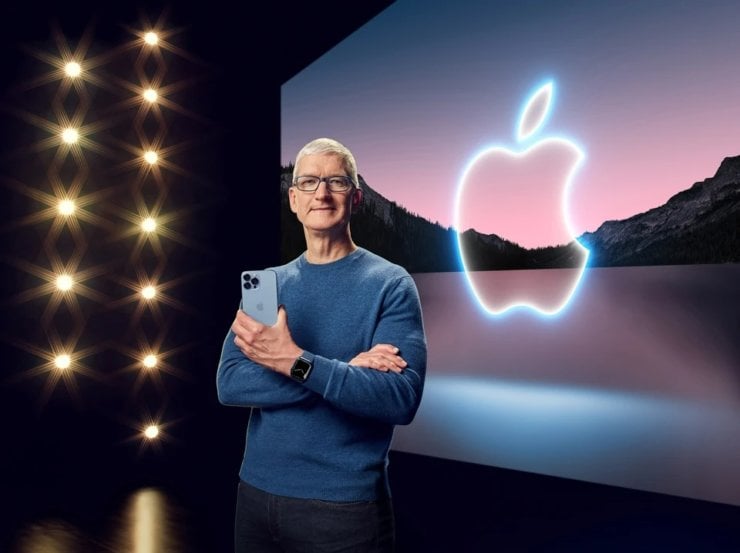 Где смотреть презентацию Apple 12 сентября. Ждете Тима Кука с новым Айфоном на сцене? Фото.