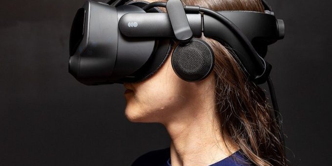 В коде обновления Steam нашли упоминание нового VR-шлема Valve, способного