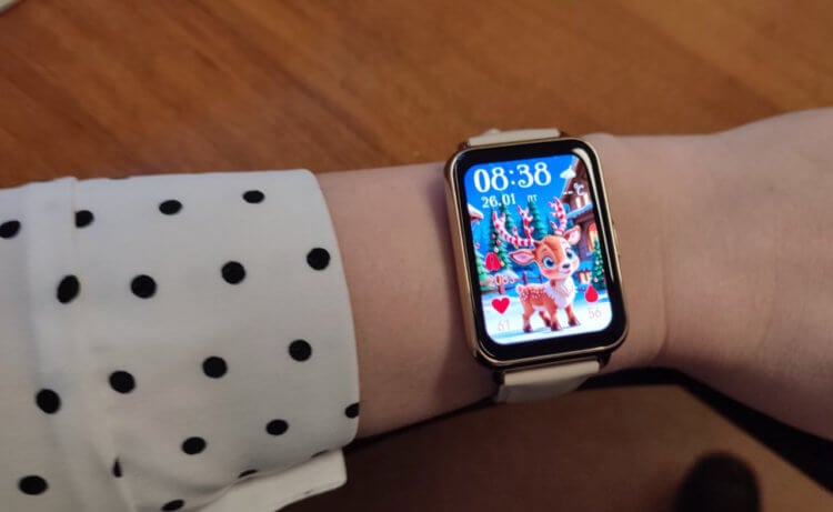 Красивые умные часы для девушек. Девушки будут рады таким смарт-часам. Фото.