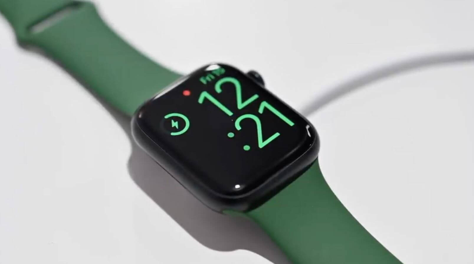Какую зарядку купить для Apple Watch. Разбираемся, стоит ли тратиться на дешевые зарядки для Apple Watch или лучше выбрать оригинал? Фото.