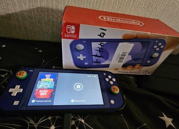 Портативная игровая консоль. Игр на Свитч реально много. Портативная игровая консоль. Игр на Свитч реально много. Фото.