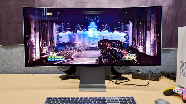 Изогнутый монитор Samsung Odyssey OLED G8