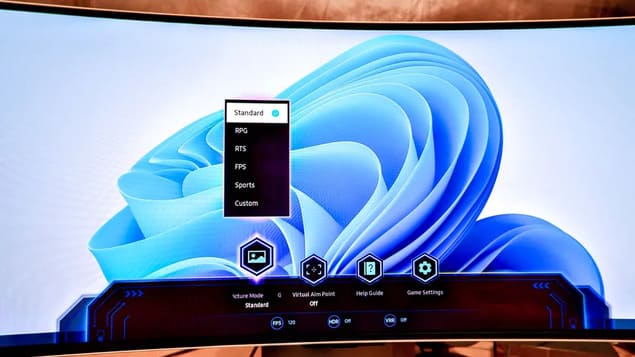 Экранное меню Samsung Odyssey OLED G8