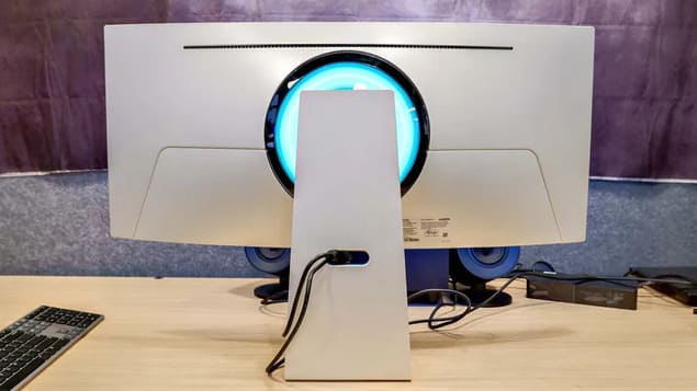 Задняя панель Samsung Odyssey OLED G8