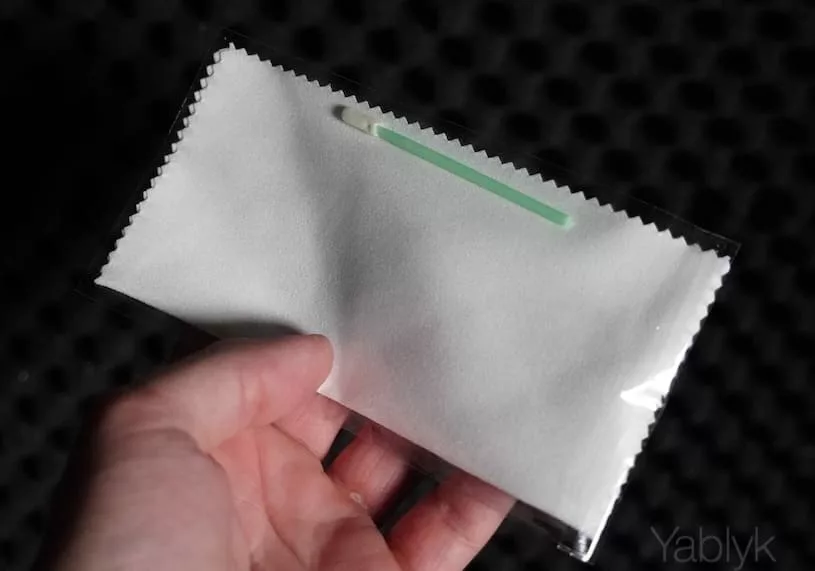 Тряпочка из комплекта проектора BIGRUS X ULTRA MAX