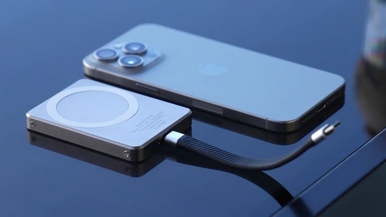 Подборка внешних накопителей для iPhone. Если памяти мало, купите внешний SSD. Изображение: eonelectronics.co. Фото.