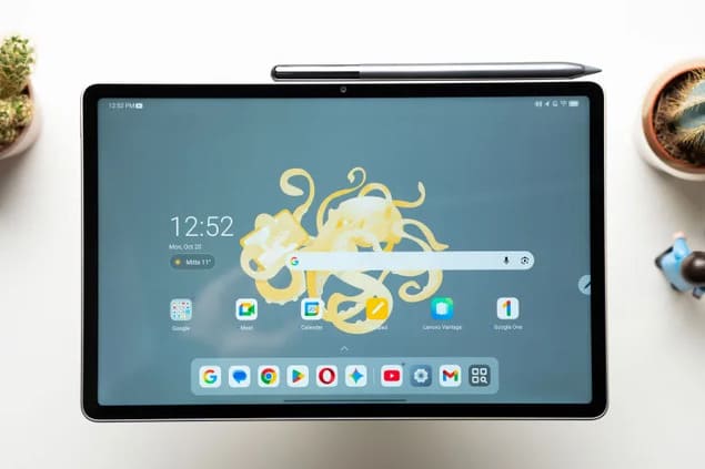 Новый планшет Lenovo Yoga Tab