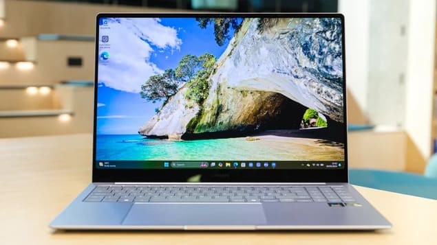 Ноутбук Samsung Galaxy Book4 Edge