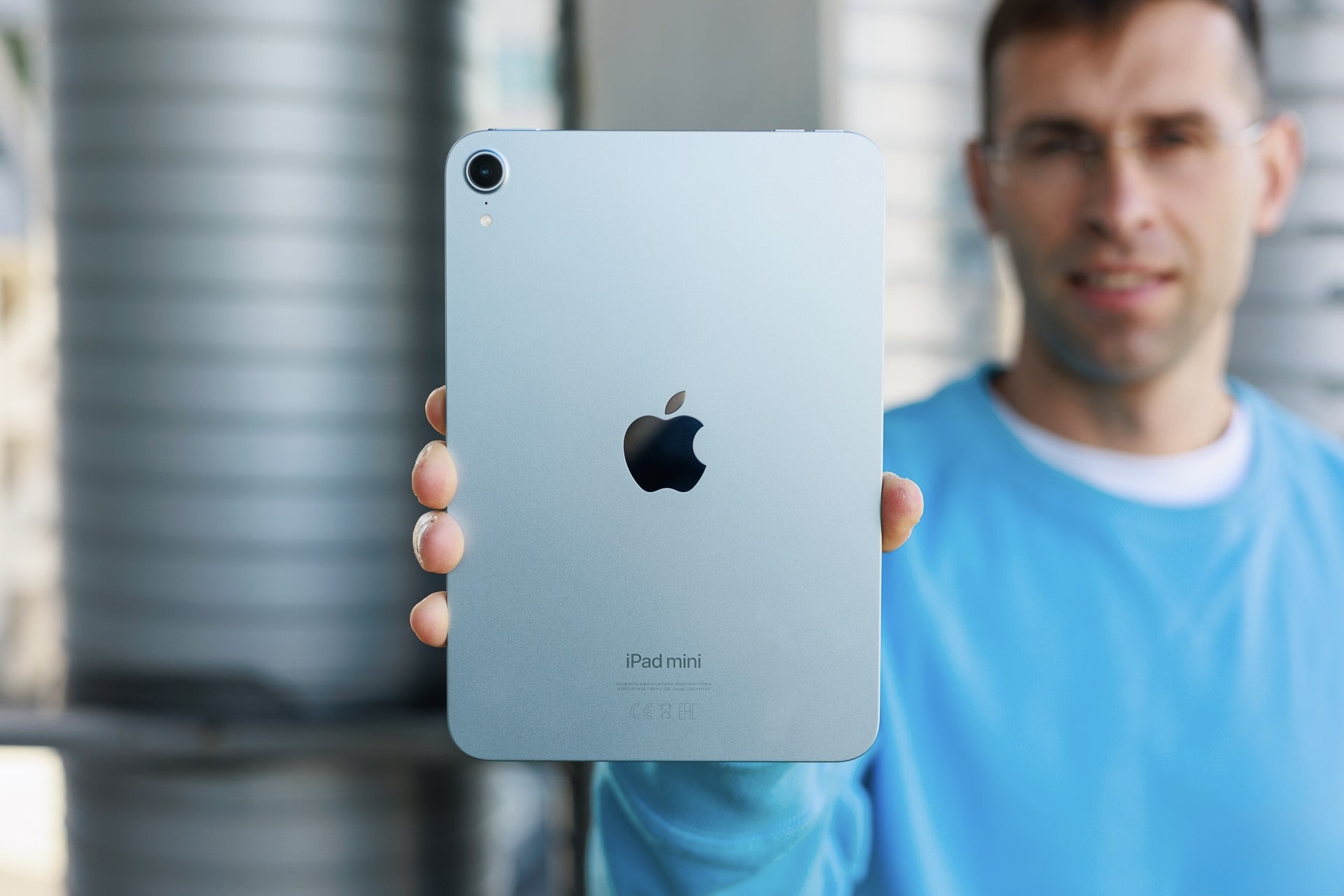 iPad mini: зачем покупать маленький планшет Apple. Миник — прикольный девайс, но очень специфический. Изображение: phonearena.com. Фото.