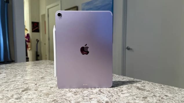 iPad Air M3 2025 года и стилус Pencil